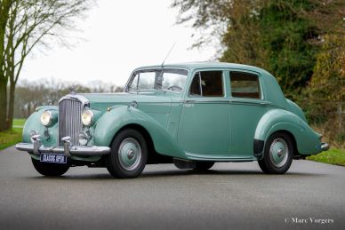 Bentley R-type, 1953