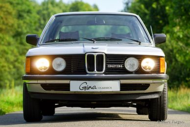 BMW 323i (E21), 1979
