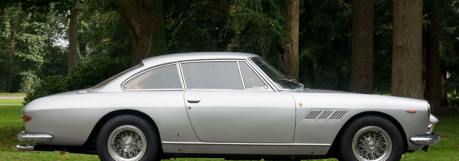 Ferrari 330 GT 2 2 series 1, 1964