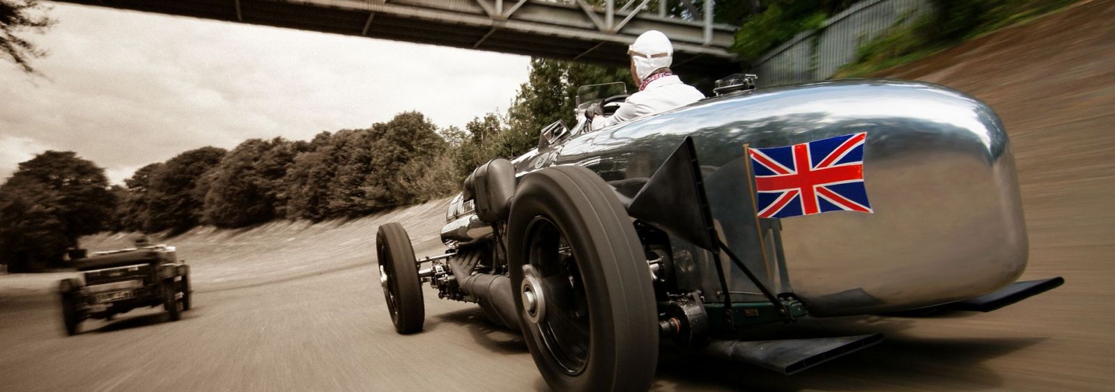 The Spirit of Brooklands – Captured in Colour