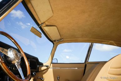 Jaguar E-Type 4.2 Litre FHC, 1966