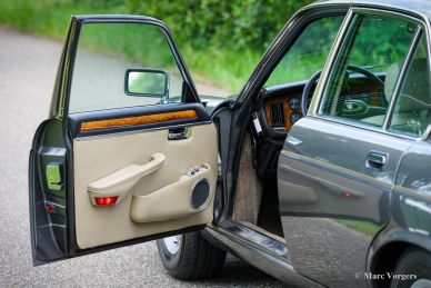 Jaguar XJ12 Sovereign, 1986