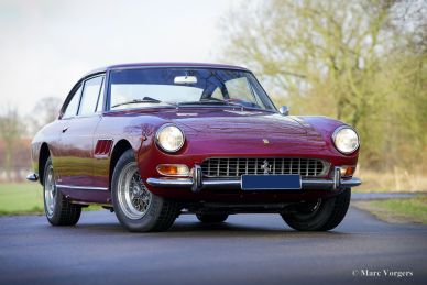 Ferrari 330GT 2+2 series 2, 1966