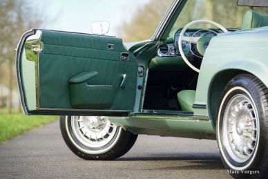 Mercedes-Benz 280 SL 'Pagode', 1970