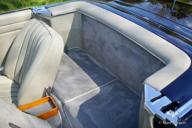 Mercedes-Benz 230 SL 