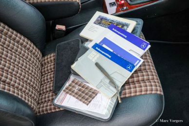 Mercedes-Benz 280SL (R107), 1985