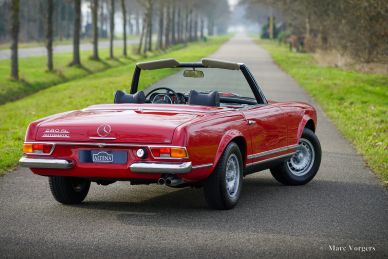 Mercedes-Benz 280 SL, 1971