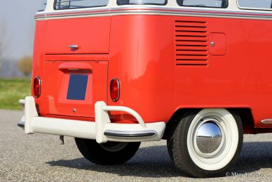 Volkswagen T1 Samba bus, 1963