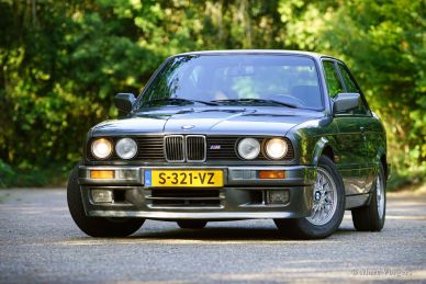 BMW 320 IS (E30), 1988