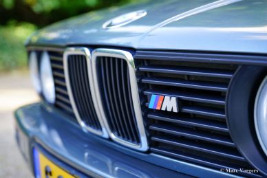 BMW 320 IS (E30), 1988