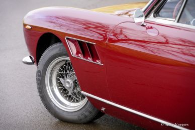 Ferrari 330GT 2+2 series 2, 1966