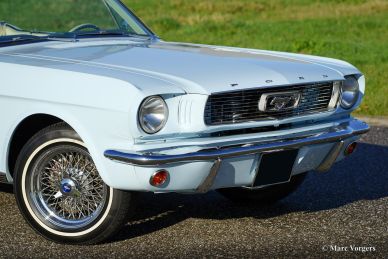 Ford Mustang convertible, 1966