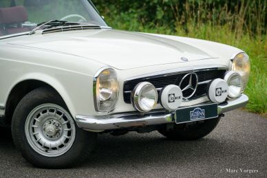 Mercedes-Benz 280 SL ‘Pagode’ rally car, 1968