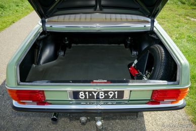 Mercedes-Benz 220 D, 1974