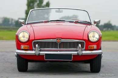 MG MGB roadster, 1965
