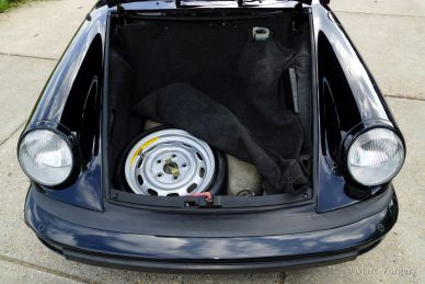 Porsche 911 Carrera 3.2, 1984