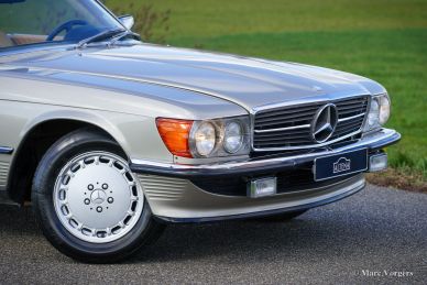 Mercedes-Benz 560 SL, 1988