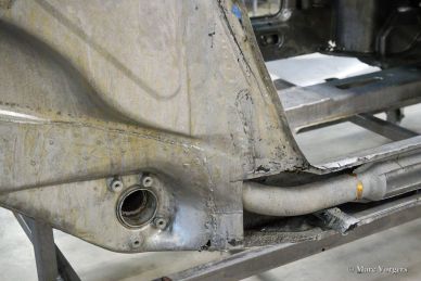 Porsche 911 2.0 SWB 1968 body restoration