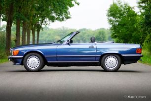 Mercedes-Benz-420SL-420-SL-R107-1987-Blue-Bleu-Blau-Metallic-02.jpg