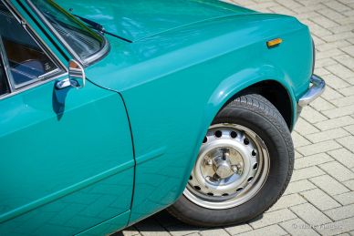 Alfa Romeo Giulia Nuova 1300 Super, 1975