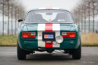 Alfa Romeo Giulia 2000 GTV, 1971