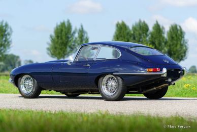 Jaguar E-Type 4.2 Litre FHC, 1966