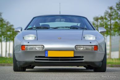 Porsche 928 GTS, 1993