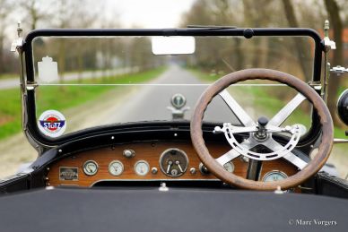 Stutz Series K DH open tourer, 1921