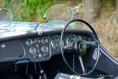 Triumph TR3 (small mouth), 1957