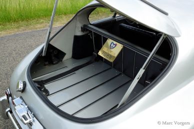 Aston Martin DB2/4, 1954