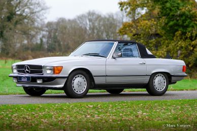 Mercedes-Benz 280SL (R107), 1985