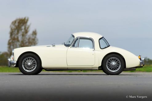 MG MGA 1600 Mk II coupe, 1962