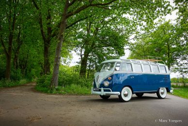 Volkswagen Type 2 T1 Samba 21-window Deluxe, 1966 Restoration