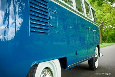 Volkswagen Type 2 T1 Samba 21-window Deluxe, 1966 Restoration