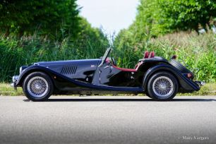 Morgan-Plus-4-2006-Black-Noir-Schwarz-02.jpg