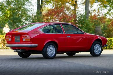 Alfa Romeo Alfetta GT 1800, 1975