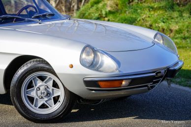 Alfa Romeo 2000 Spider Veloce, 1973