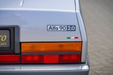 Alfa Romeo 90 2.0 Inezione, 1985