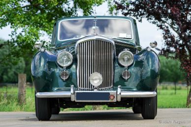 Bentley Mk VI saloon, 1951