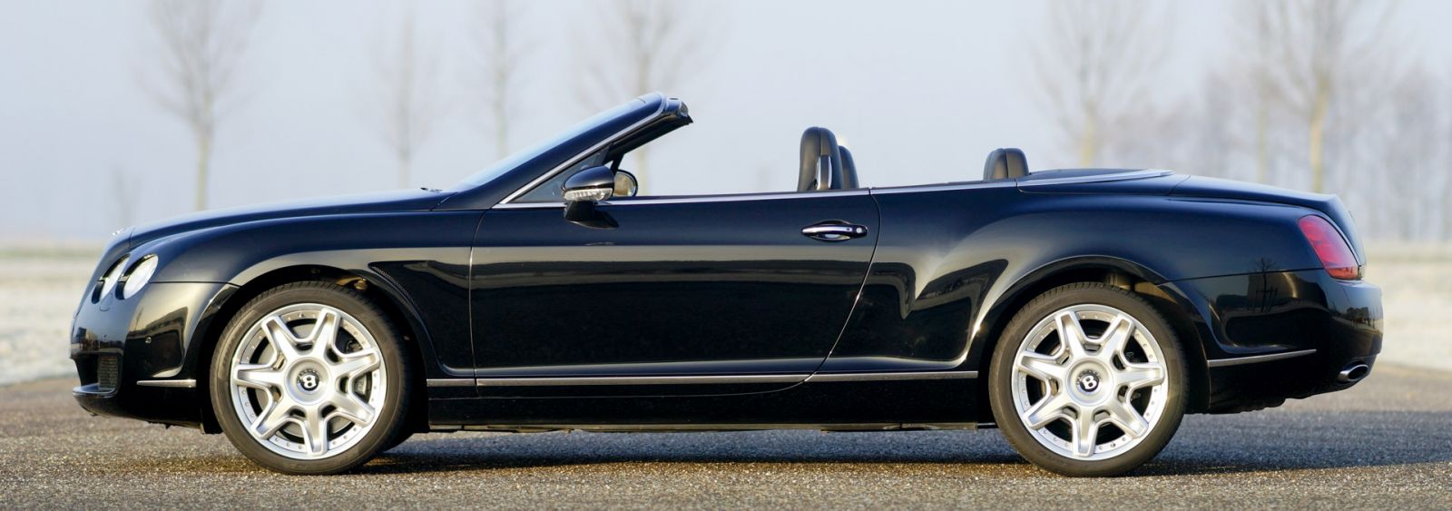 Bentley Continental GTC, 2009