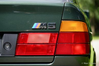 BMW M5, 1989