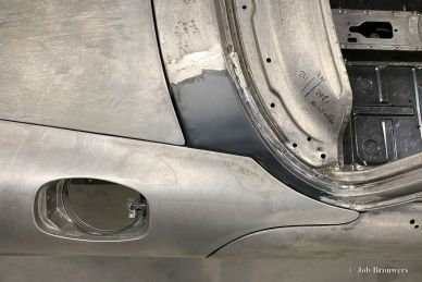 Porsche 911 2.0 SWB 1968 body restoration
