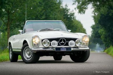 Mercedes-Benz 280 SL ‘Pagode’ rally car, 1968