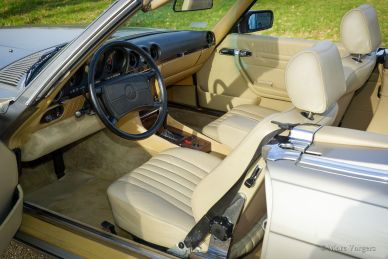 Mercedes-Benz 560 SL, 1987