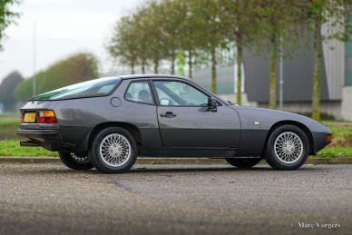 Porsche 924, 1980