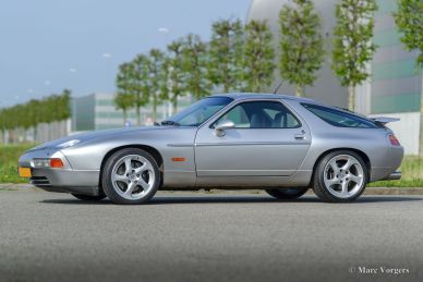 Porsche 928 GTS, 1993