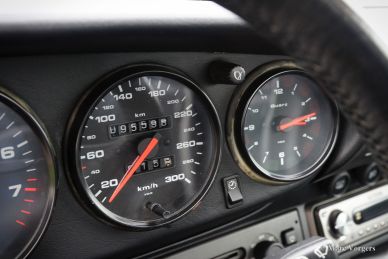 Porsche 911 Carrera 4, 1995