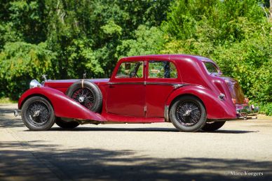 Alvis Speed 25 SC saloon, 1939