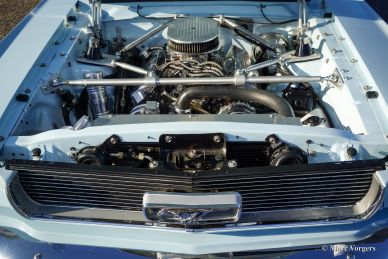 Ford Mustang convertible, 1966