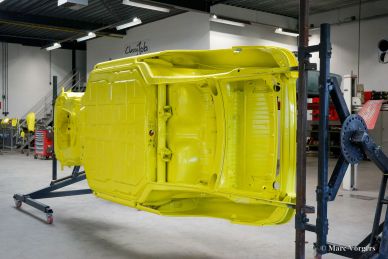 Porsche 911 2.0 SWB 1968 body restoration